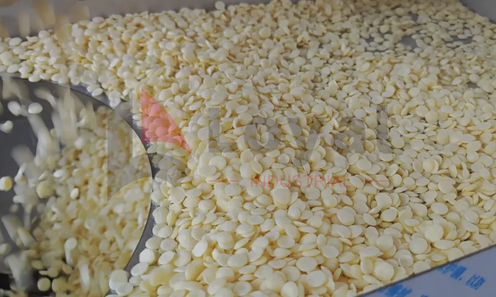 Automatic extruded breadcrumb line in factory