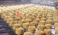 Bars on conveyor belt