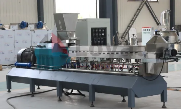 High shear twin screw extruder for modified starch