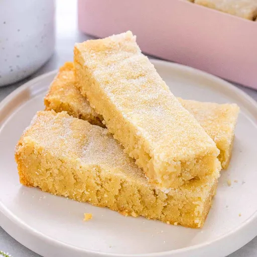 The Secret to the Famous Shortbread Texture