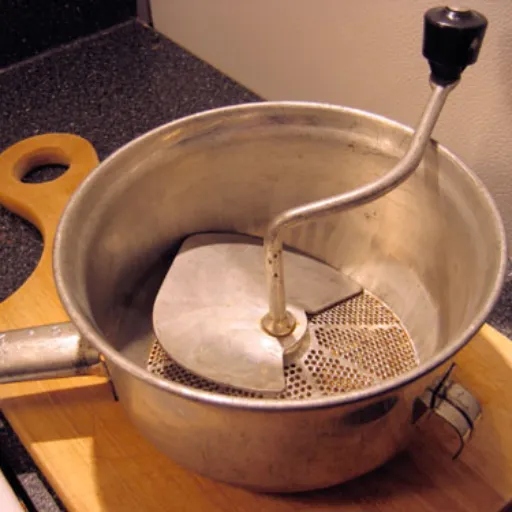 The Mechanics of Manual Pureeing