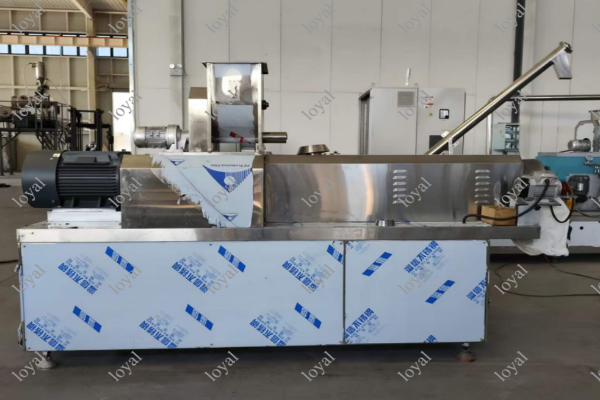 Invitación especial para la Feria de Cantón: Visite nuestra fábrica y pruebe in situ la línea de producción de extrusión de productos inflados
